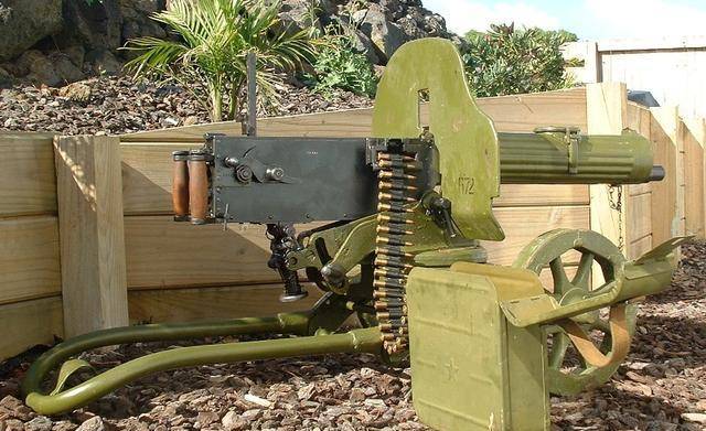 原创古代战场上经常使用的铠甲和盾牌在热兵器时代是如何演变的