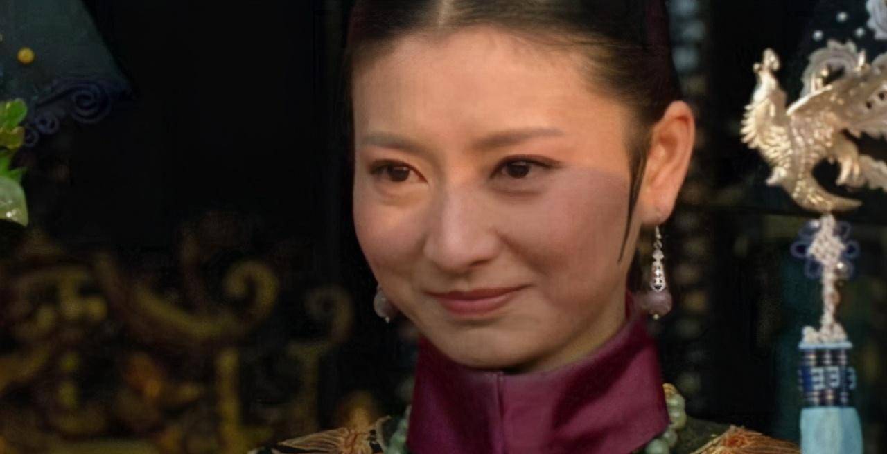 眉庄复宠时为何穿上粉色衣服雍正立马就喜欢小妾们最懂这个