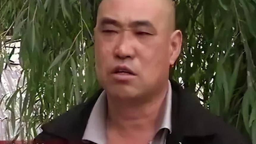 面对恒焱的质问,陈全林也有些不服气,他说道:"你们每次来祭奠,我都