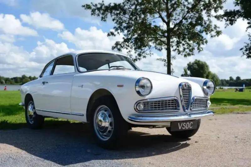 优雅浪漫的意大利车为何如此冷门_搜狐汽车_搜狐网