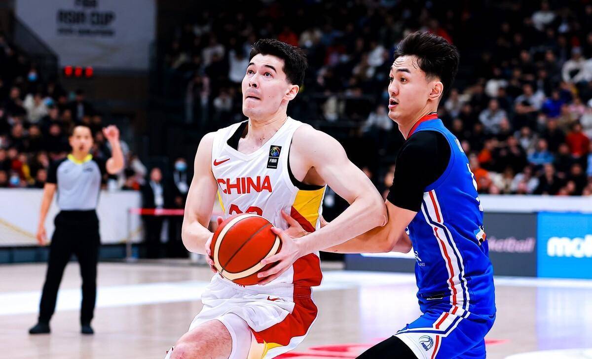 看了周琦的访谈,才知道过去的夏天,中国男篮到底输在哪_姚明_球员