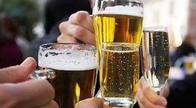 原创长期喝啤酒会对身体有什么影响呢调酒师给出了真实答案