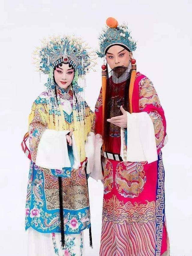 原创京剧演员于魁智延迟退休赵秀君任青年团团长而适时让位也重要