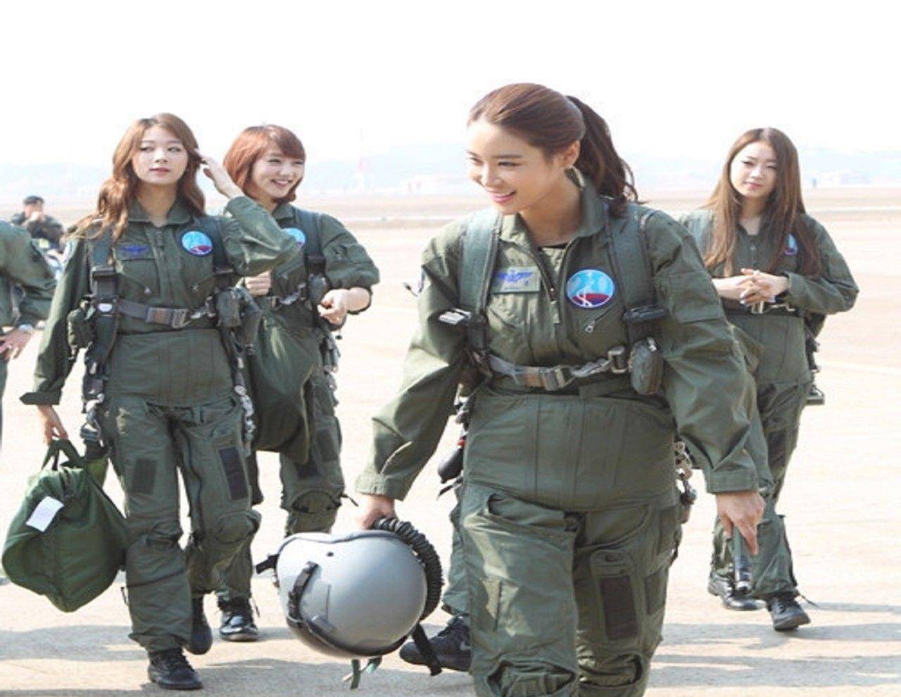 韩国空军女兵结婚当晚自杀,此前被多名上司侮辱,留下视频求公道_李
