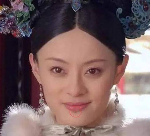 炸裂屏幕孙俪最新绝美亮相嘴角痦子很醒目梦回甄嬛的感觉