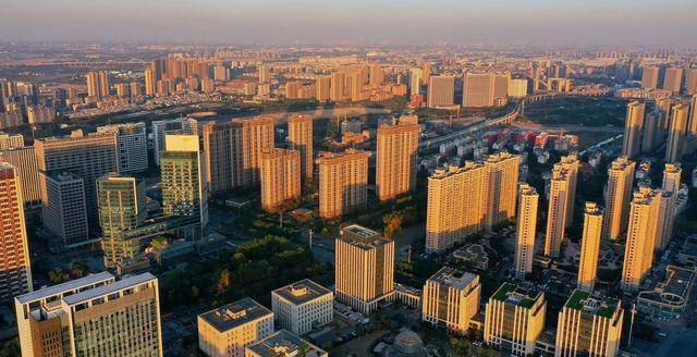 昆山花桥镇,一个地铁直达上海的镇,gdp超过很多县城_苏州_高楼大厦