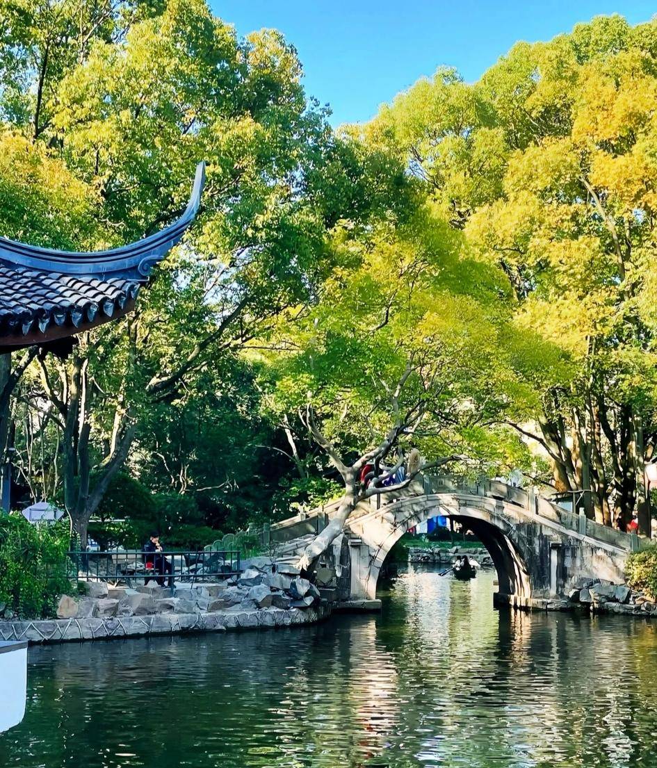 原创上海浦东惠南古钟园历史与文化的魅力