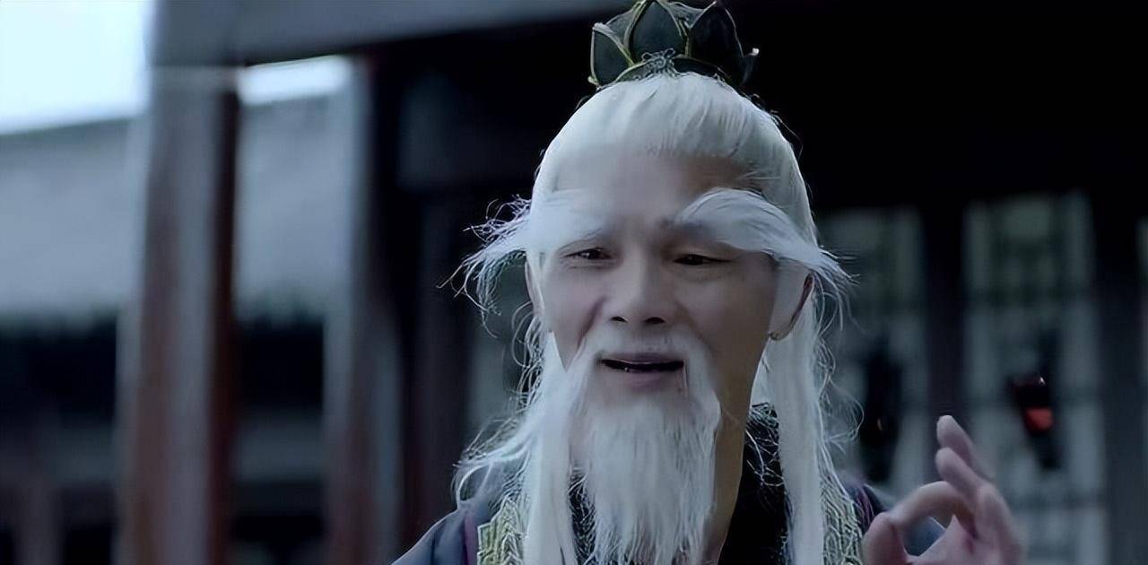 袁天罡看了几人的面相之后,称杜淹会因为文采而获得的赏识,之后成为