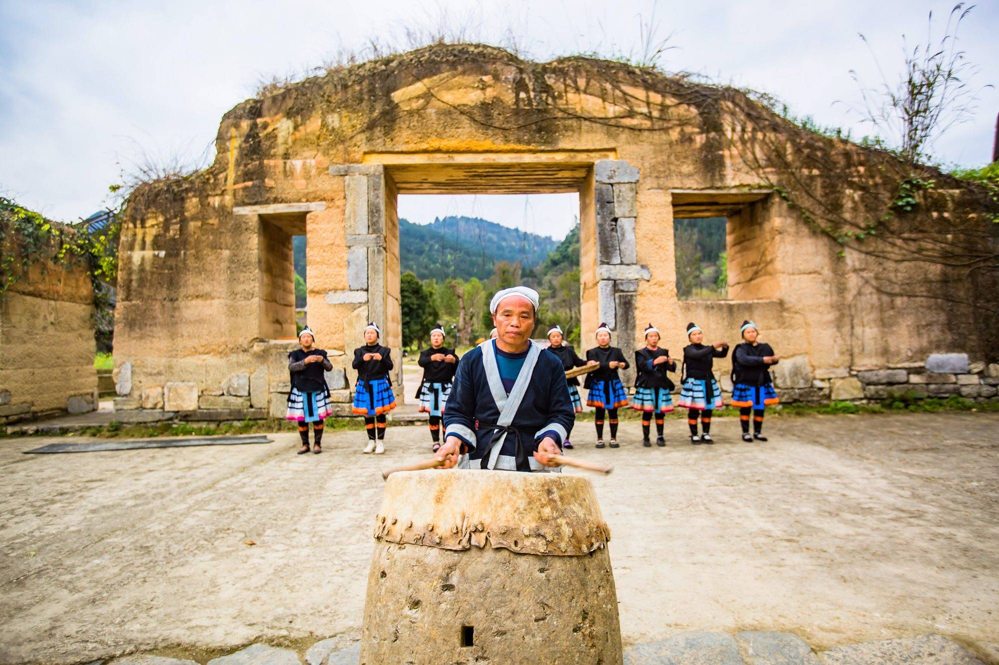 瑶山古寨景区电话图片