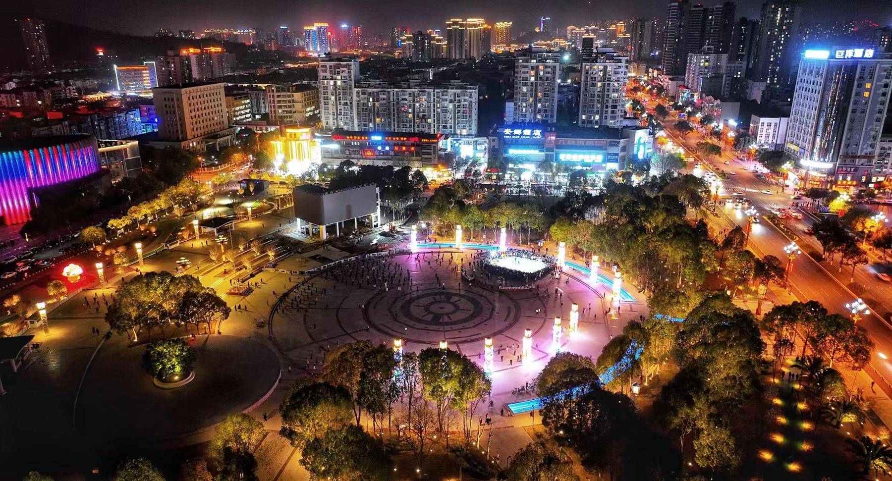 原创真的变了广元利州广场变得更漂亮了摄影师曝光航拍画面