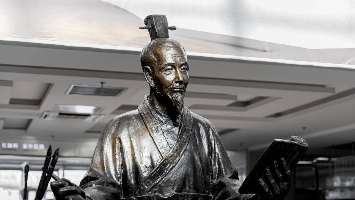 2000年前,这个中国人发明了两个药方,治疗好了瘟疫_张仲景_父亲_病人