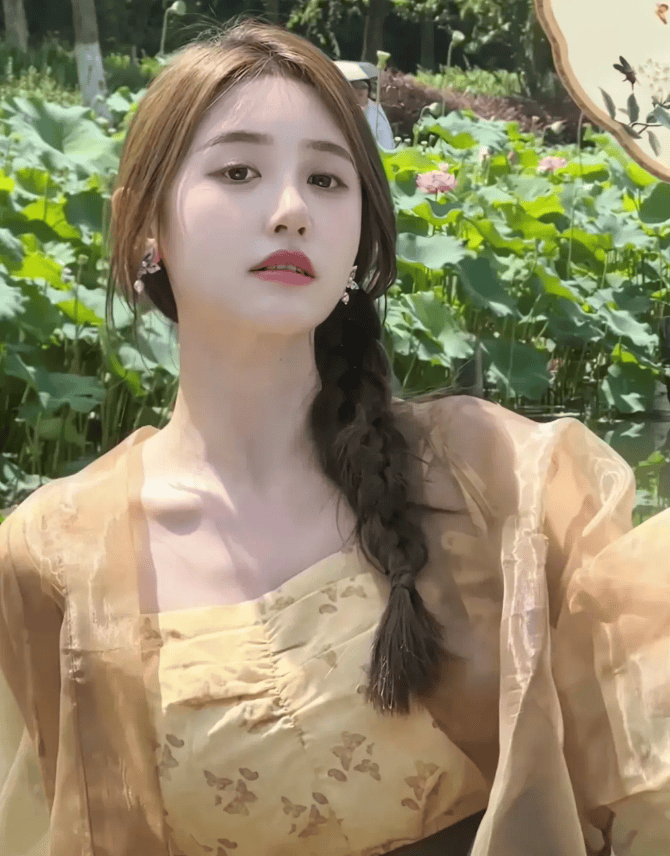 原创网红一栗小莎子官宣怀孕评论区满是醋意男友身份曝光