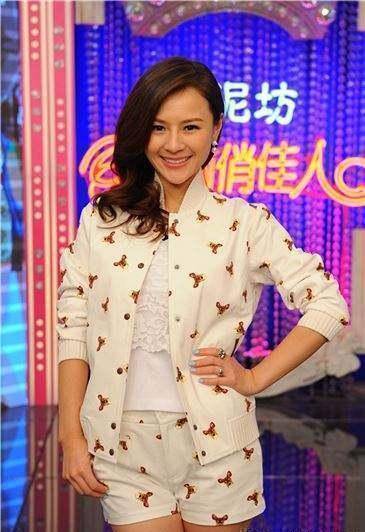 又一名女星因沾染毒品名誉扫地,曾是知名主持,如今难有立足之地_王婧