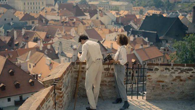 原创6部冷门传记片让你看见与众不同的艺术家