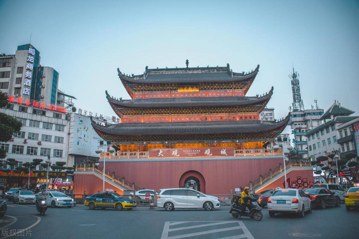 项目新增12亿资中县新中标1个大项目