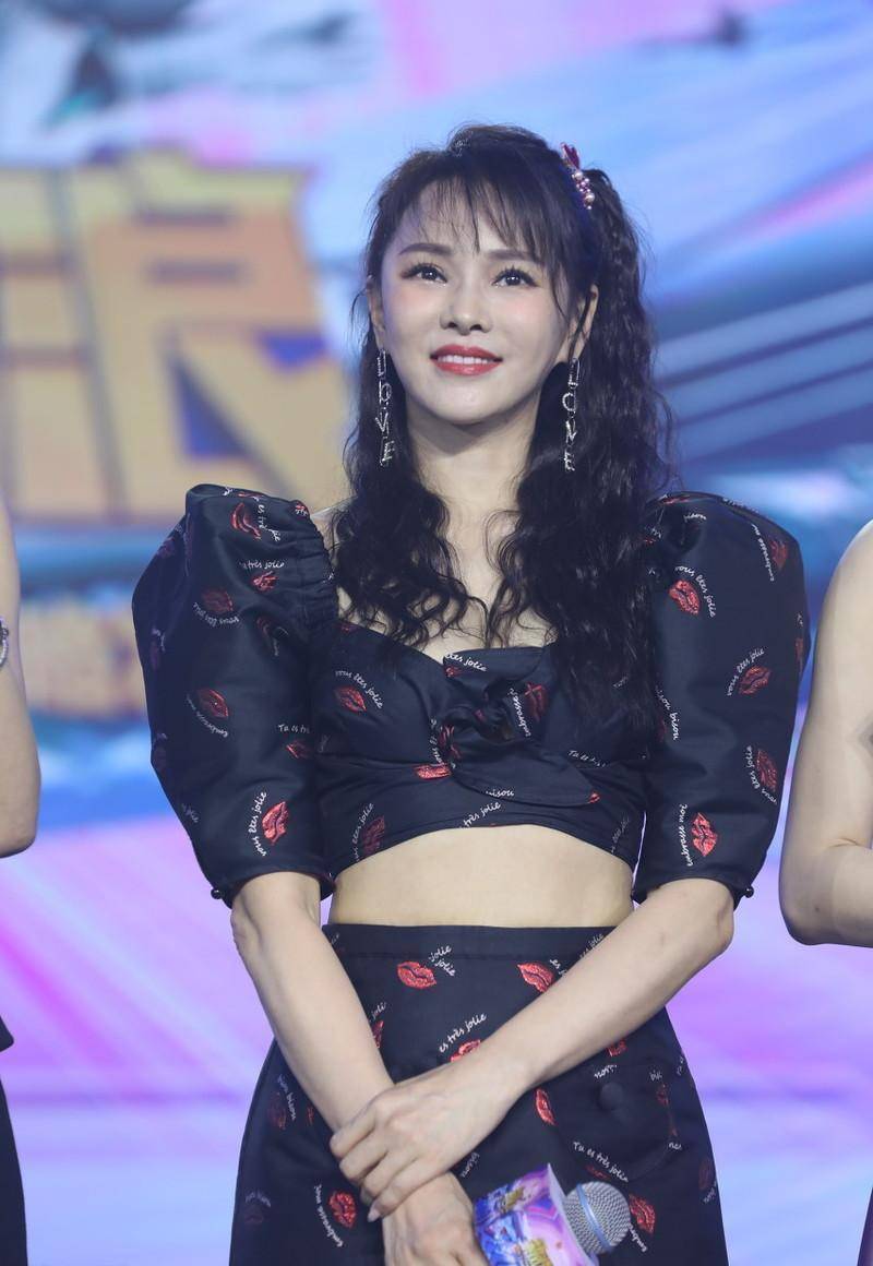 原创被说不会唱歌反感激被说心机仍谦虚王智这个女人活该被喜欢