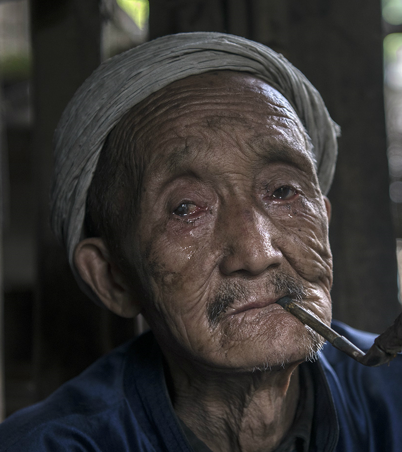 自己命苦的图片 男人图片