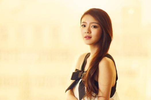 婚后甘愿在家带娃,却被初恋闺蜜讽刺软饭男_戚薇_安以轩_事业