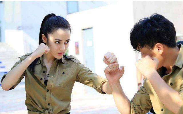 剧中_柏海_邓伦