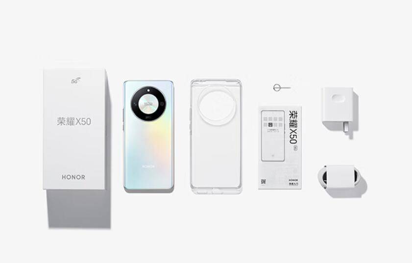 手机电量不再成为限制，5800毫安的实用程度让人舒服