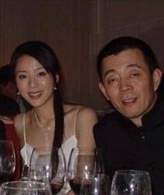 太太团最怕的"狐媚子",既不妖艳也不惊艳,谁都想保护她_张静初_顾长卫