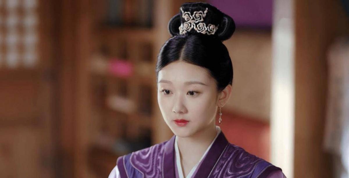 原创原创作天作地袁雨萱综艺中睡大觉惹怒刘芸如今还能被杨幂力捧