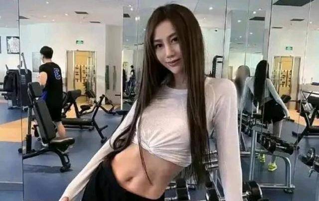 孙悦妻子陈露37岁依偎年轻壮汉曝新恋情细节_篮球迷_领域_1