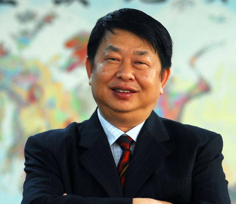 病逝1年后娶小25岁娇妻,靠紫金矿业年入156亿_陈景河_赖金莲_紫金山