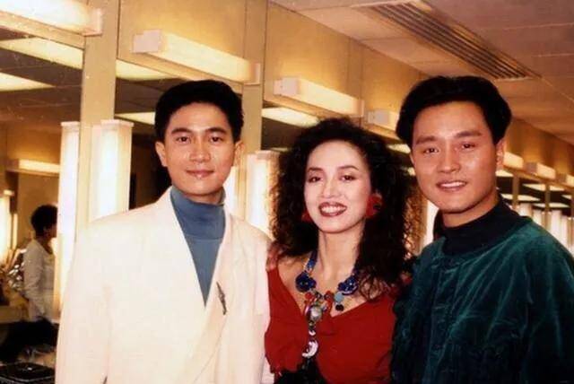 圈里最令人百思不得其解的合照,再也不会有第二张_有合作_网友_杨幂