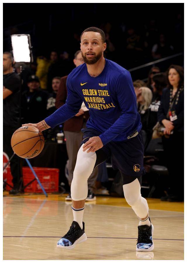 库里天赋超群超越体能唯有伤病可挡