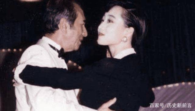 原创利智当年有多美与赌王共舞的照片曝光难怪李连杰宠她30年