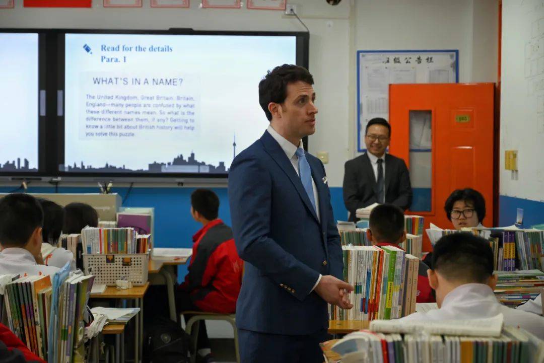 图说河外河北外国语学院附属中学与加拿大达英国际学院成功签约