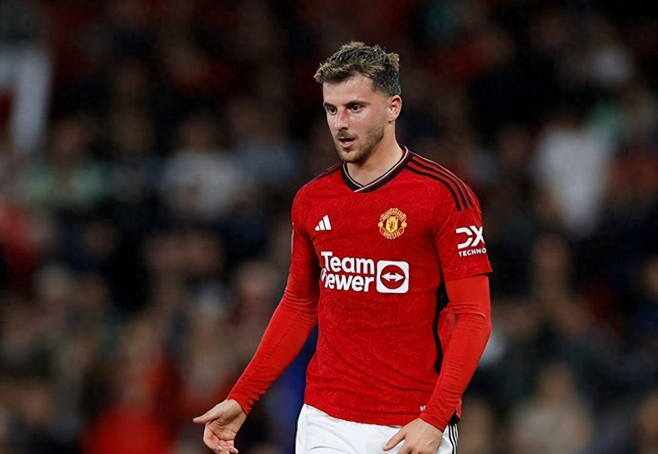 据报道,曼联队内一名匿名球员表示,梅森·芒特的转会"并非纯粹出于