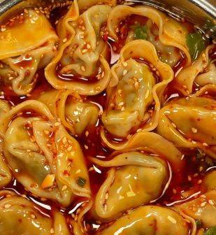 红油馄饨来袭麻辣鲜香让你停不下来