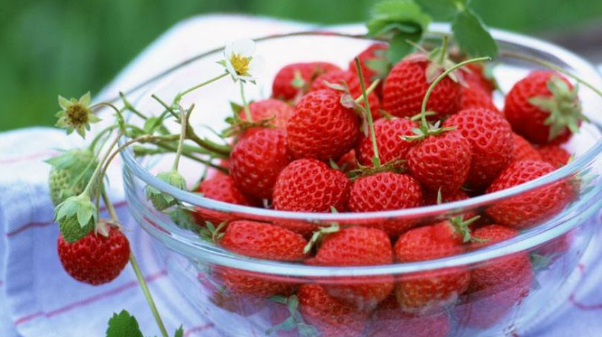 瘦身美容最棒的4种水果还排毒抗癌益肝护肾你喜欢吃吗