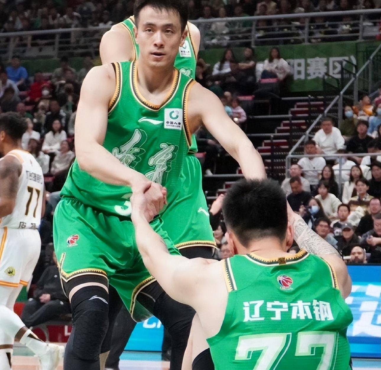 点名表扬两人,弗格最新伤情曝光 张镇麟力挺莫兰德_比赛_辽篮_山西队