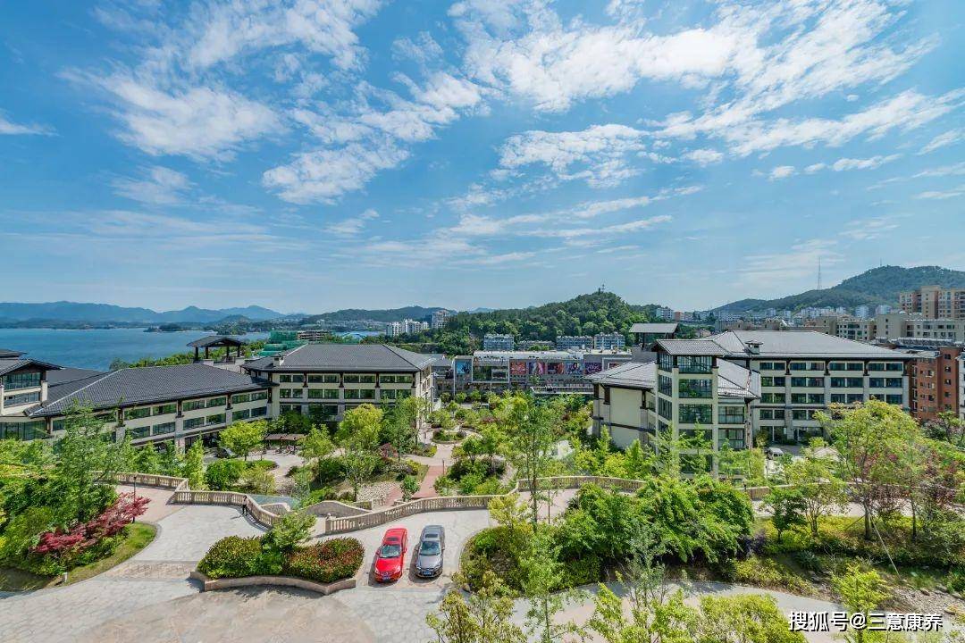 4天3晚408元/人起包吃住,近鱼街景区_电热水壶_房间_平台