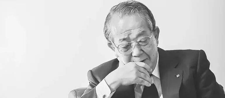 熊孩子稻盛和夫50岁发迹成传奇退休时将财产全部赠予员工