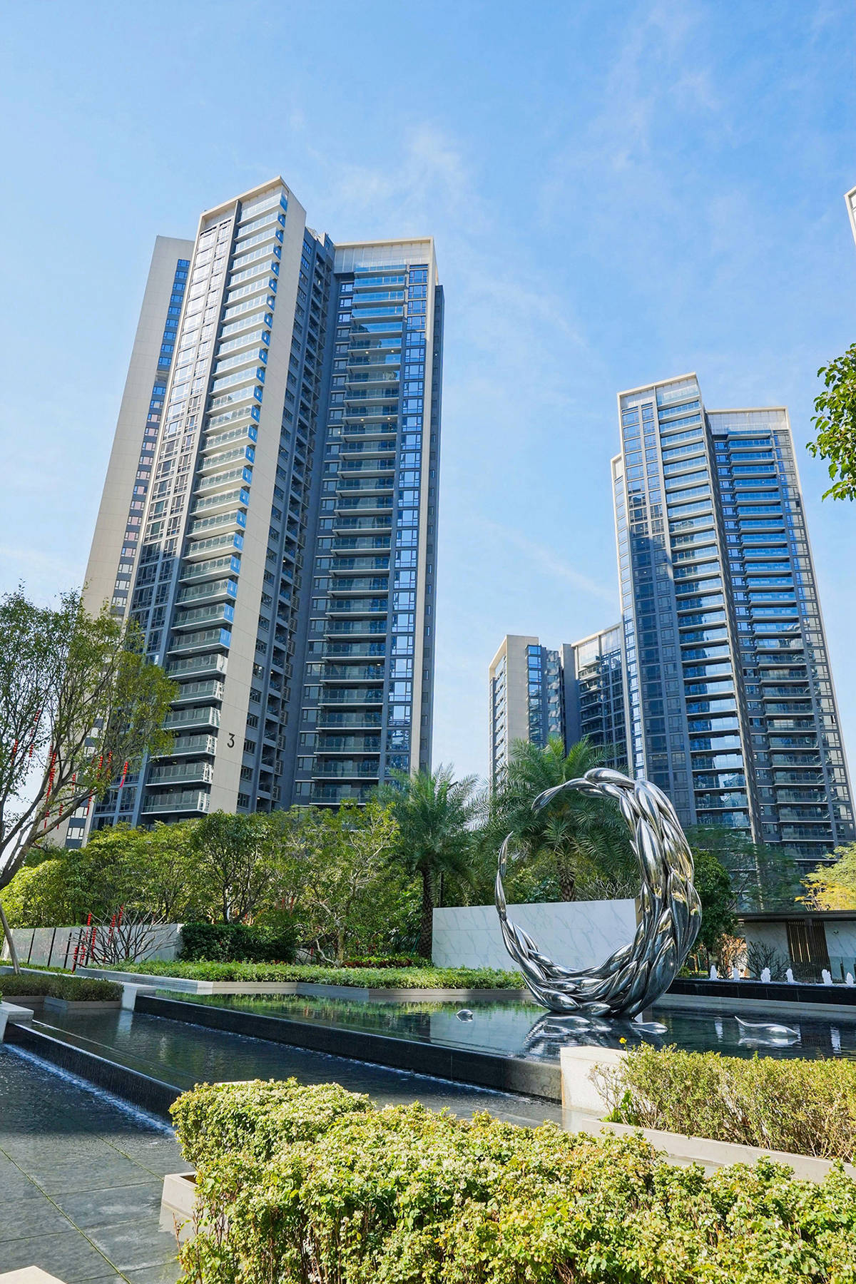 绿景玺悦湾坐落于珠海南湾富人区的标杆豪宅