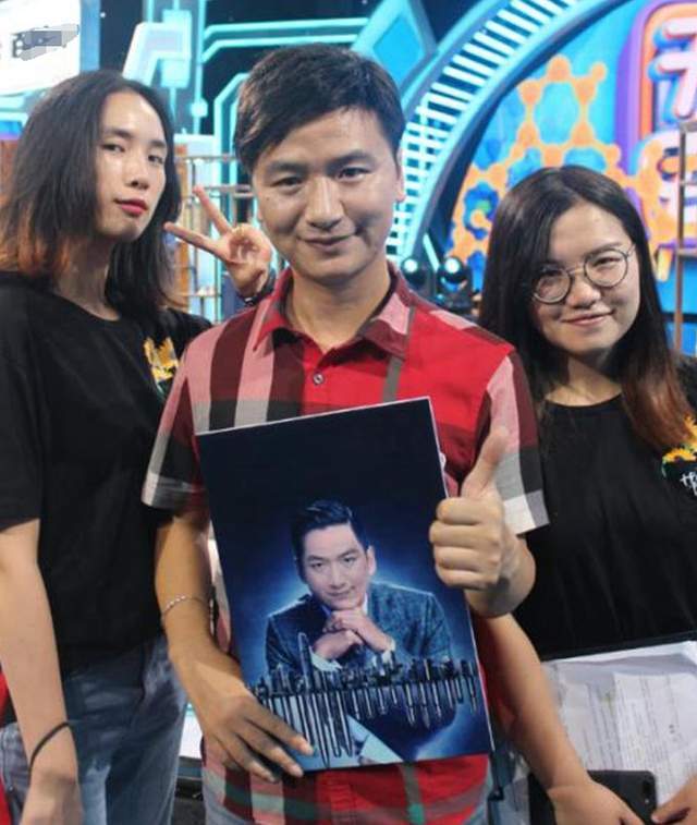 原创陆超离开团队后疑患抑郁自称68岁虚荣心强郑云开播曝更多内幕