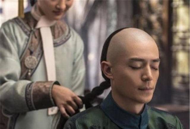 清朝男子的留辫子历史前后朝区别很大从鼠尾巴走向了牛尾巴