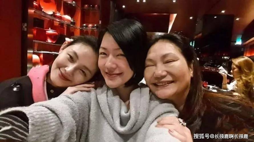 原创网友喊话大s别写煽情小作文有证据直接放正面回应张兰的问题