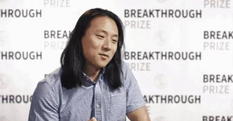 原创尹希12岁上中科大最后进入哈佛大学面对采访却发表争议言论