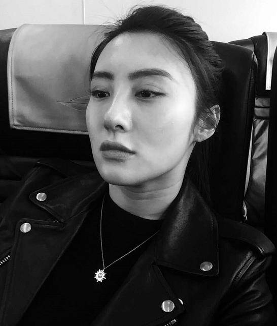 这是演员阳光(王惠)在微博里写下的文字.