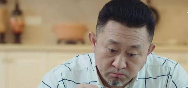 葛强和王阔这场游戏中,葛强因杀人坐牢了,他输得很彻底,王阔也只不过