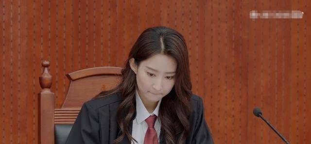 原创《令人心动的offer2》模拟法庭正式对决,王颖飞何