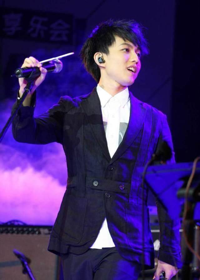 原创原创歌手2018首发7人仅剩3人张韶涵手持免死金牌不害怕