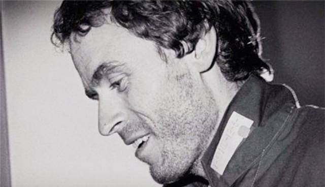 直到后来,美国历史上臭名昭著的连环杀人魔泰德·邦迪落网并自己承认