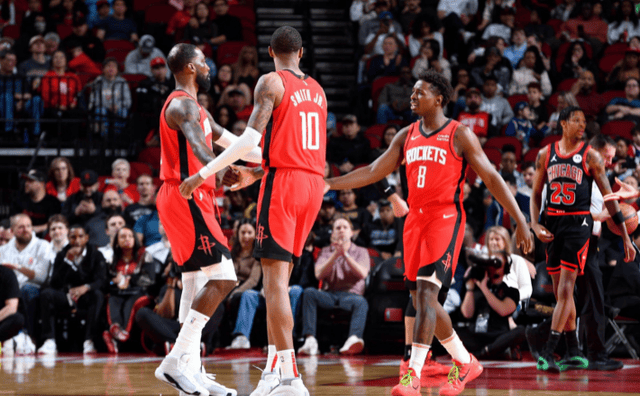 升空高飞火箭击退公牛紧追湖勇格林被平反狄龙仗义