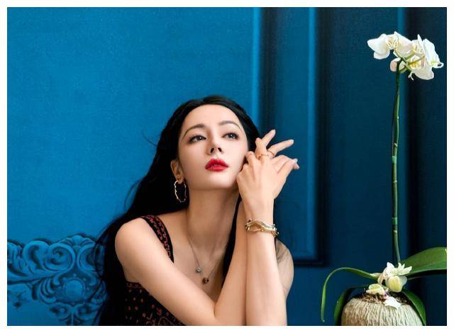 迪丽热巴陈星旭合作新剧或成下部司藤